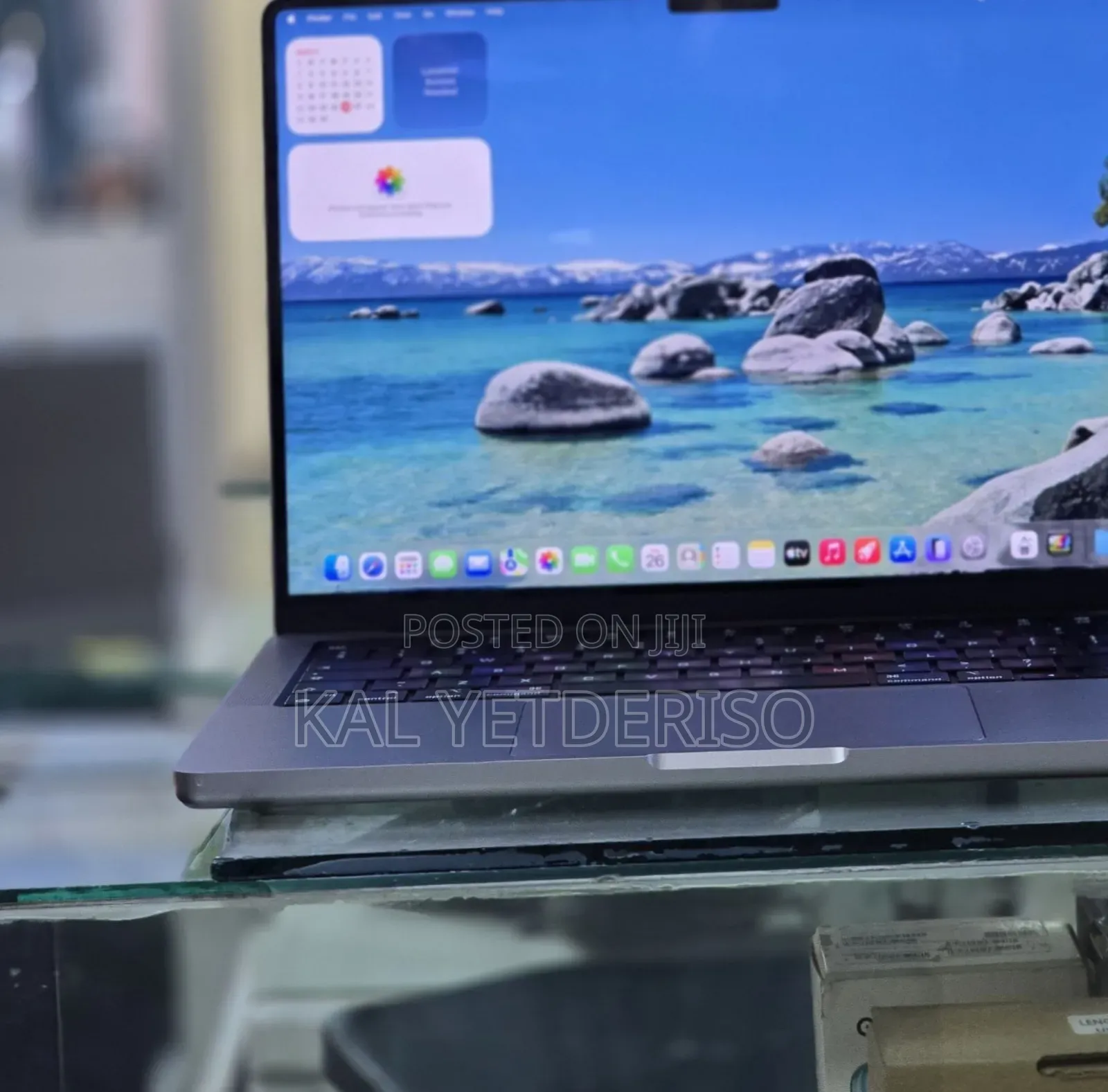 New Laptop Apple MacBook Pro M1 16GB Apple M1 Pro SSD 1T