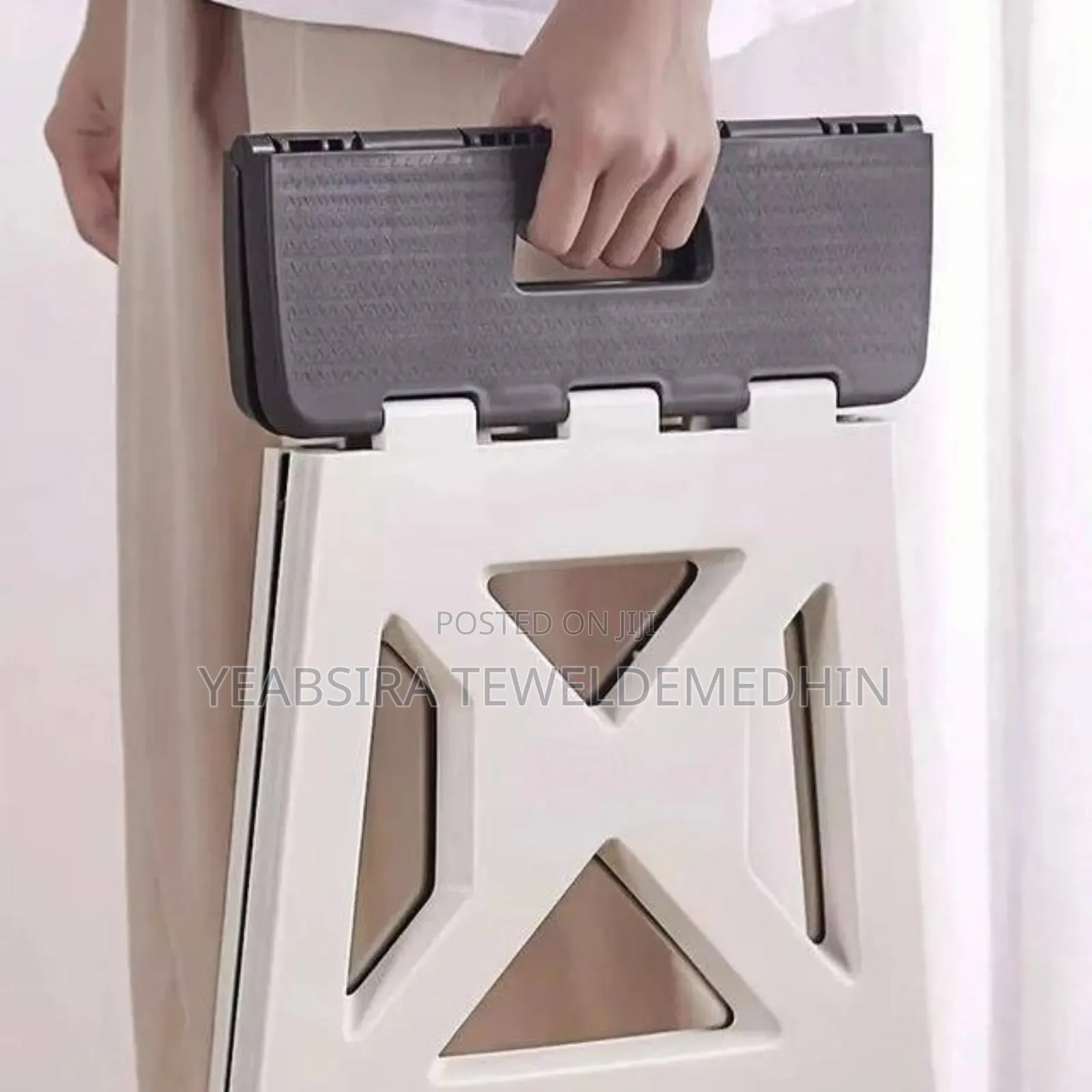 Portable Folding Stool ተጣጣፊ ወንበር