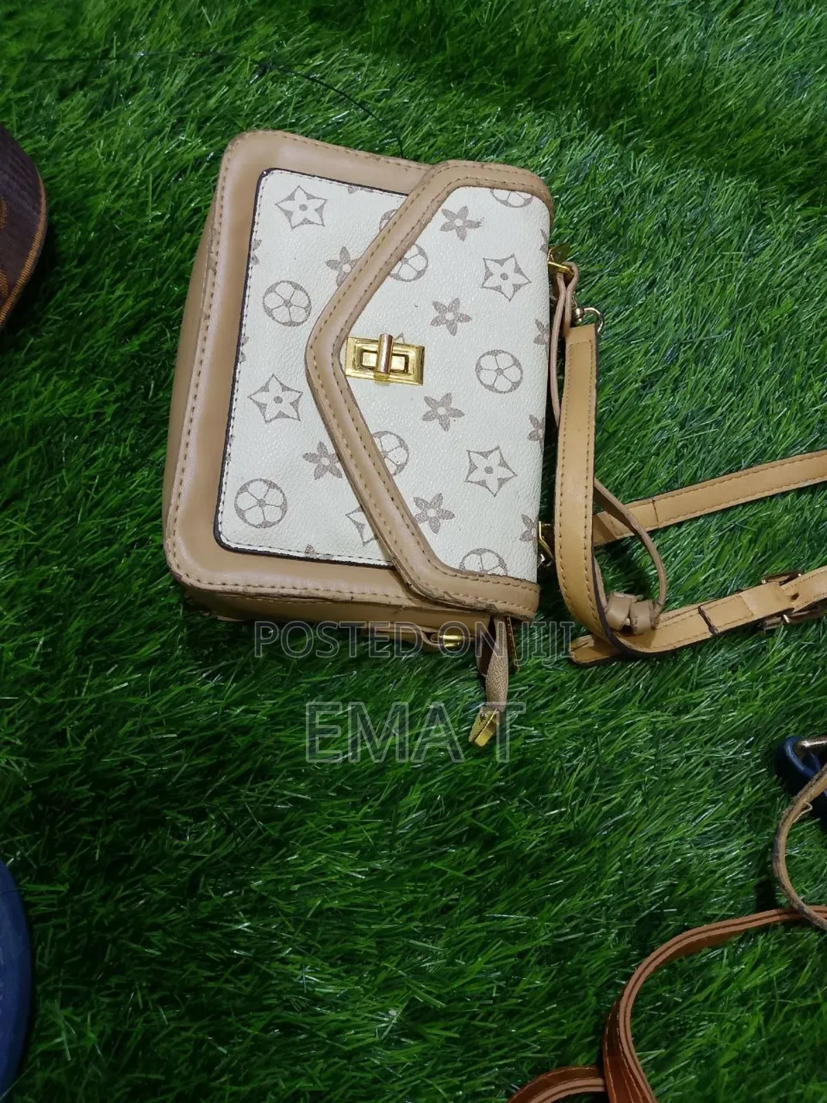 Bonda Female Hand Bag