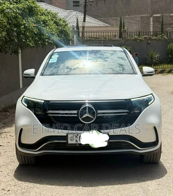 Mercedes-Benz EQC EQC400 4MATIC 2022 White