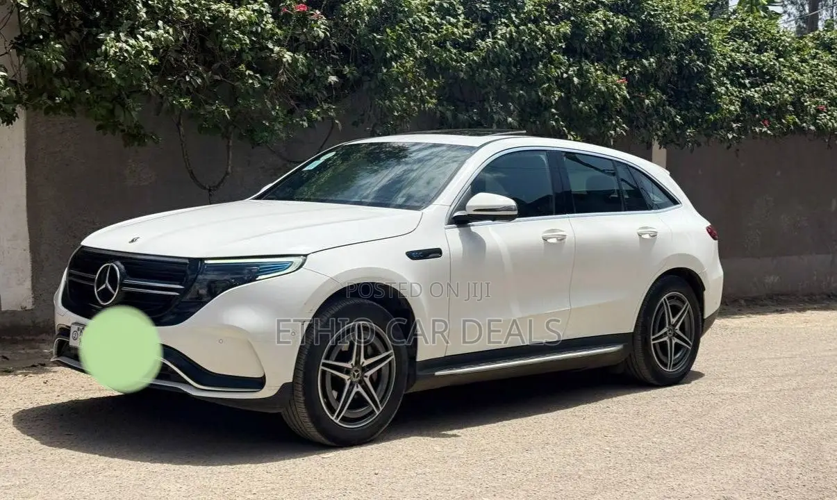 Mercedes-Benz EQC EQC400 4MATIC 2022 White
