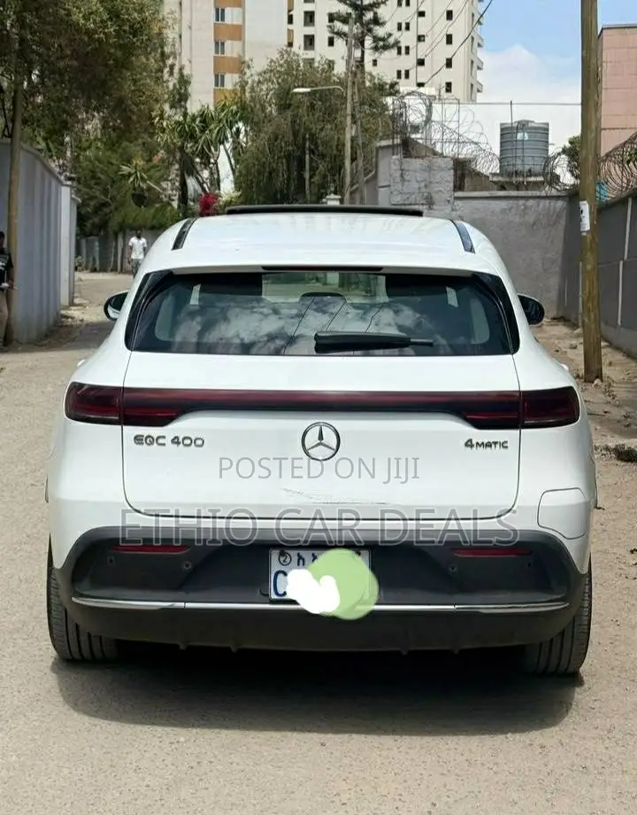 Mercedes-Benz EQC EQC400 4MATIC 2022 White