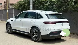 Mercedes-Benz EQC EQC400 4MATIC 2022 White