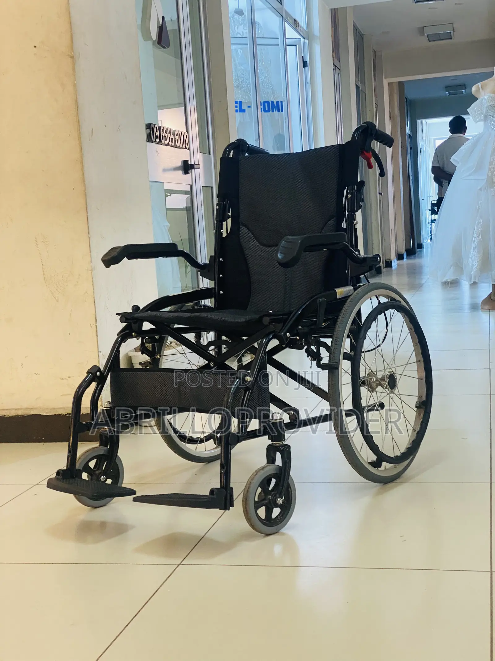 Wheelchair Adjustable Pedal Comfortable Breathable Seat Folding