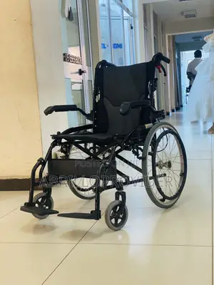 Wheelchair Adjustable Pedal Comfortable Breathable Seat Folding