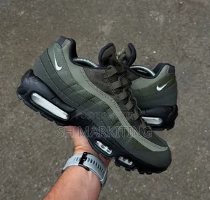 Nike Mens Shoes