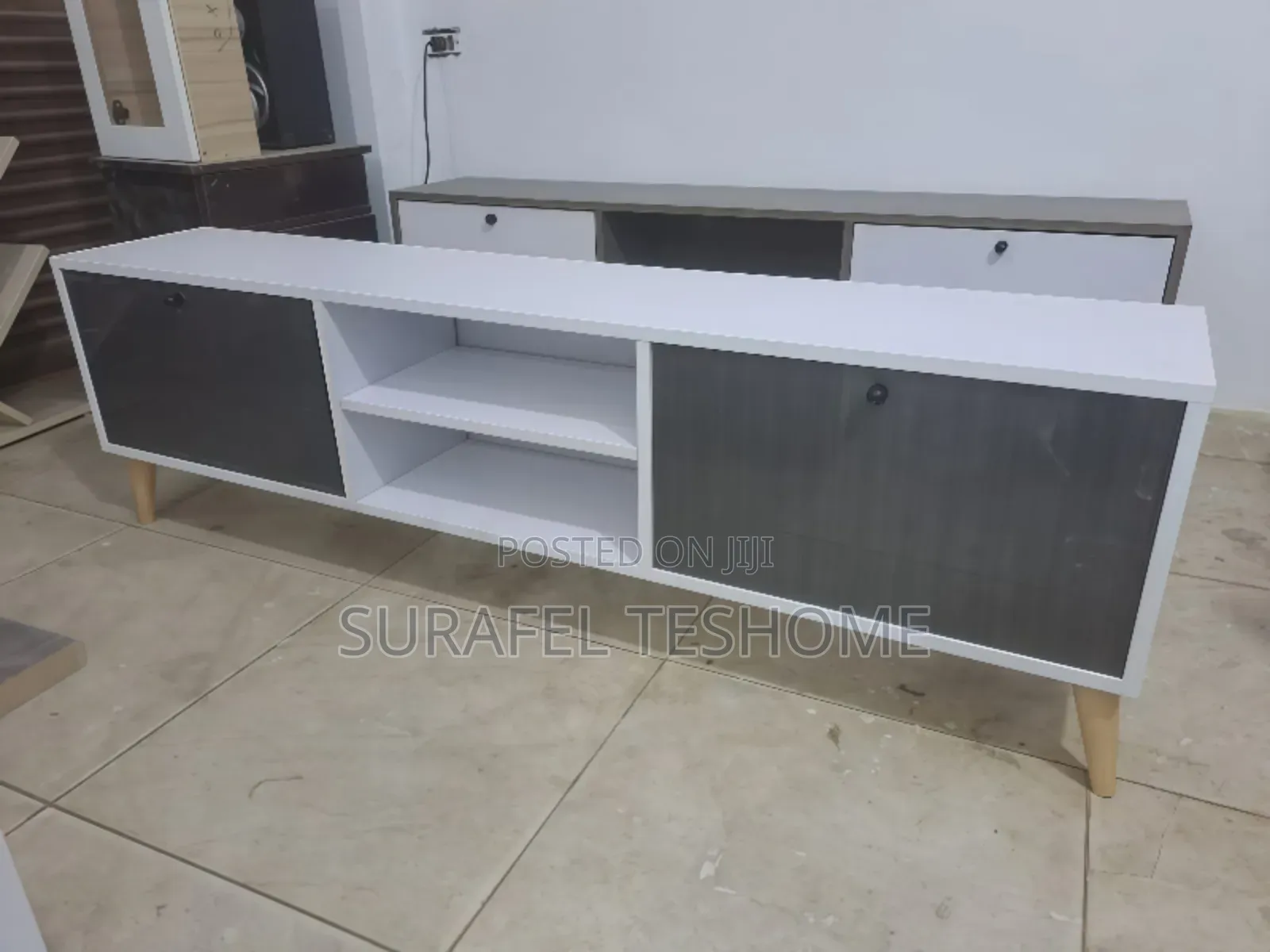 Luxury Tv Stand's - ቲቪ ስታንድ - Epoxy-Made Tv Stand