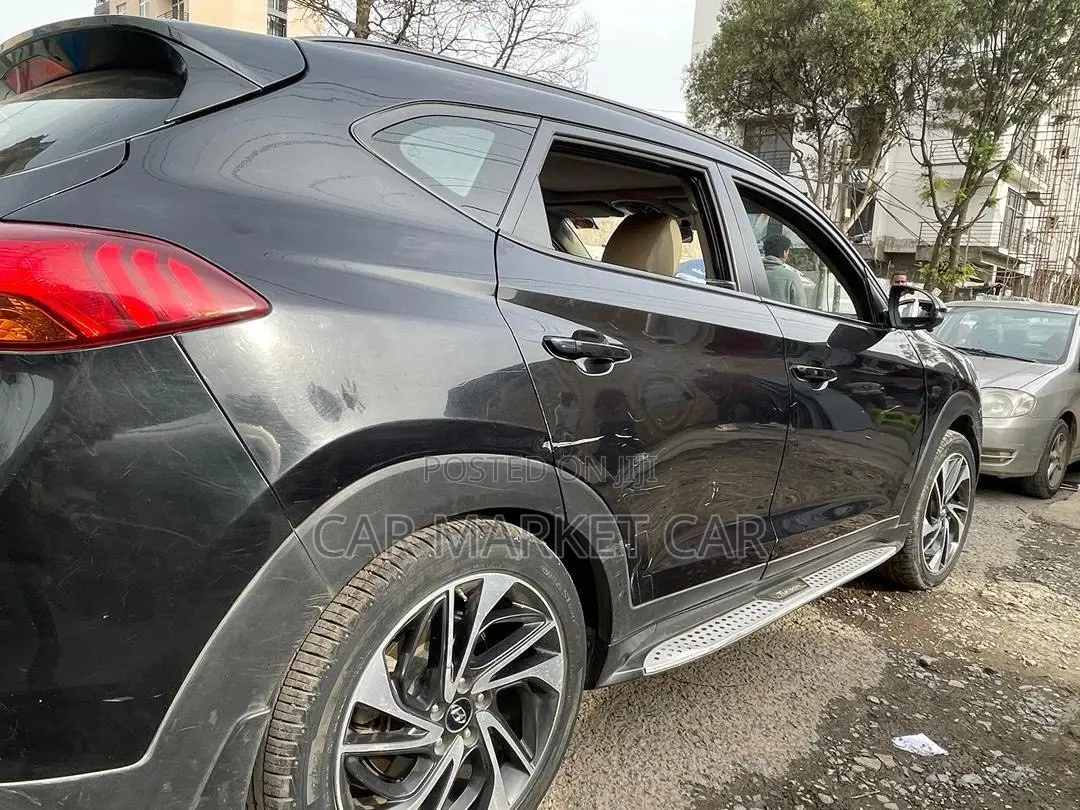 Hyundai Tucson Sport AWD 2019 Black