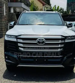New Toyota Land Cruiser 2025 Black