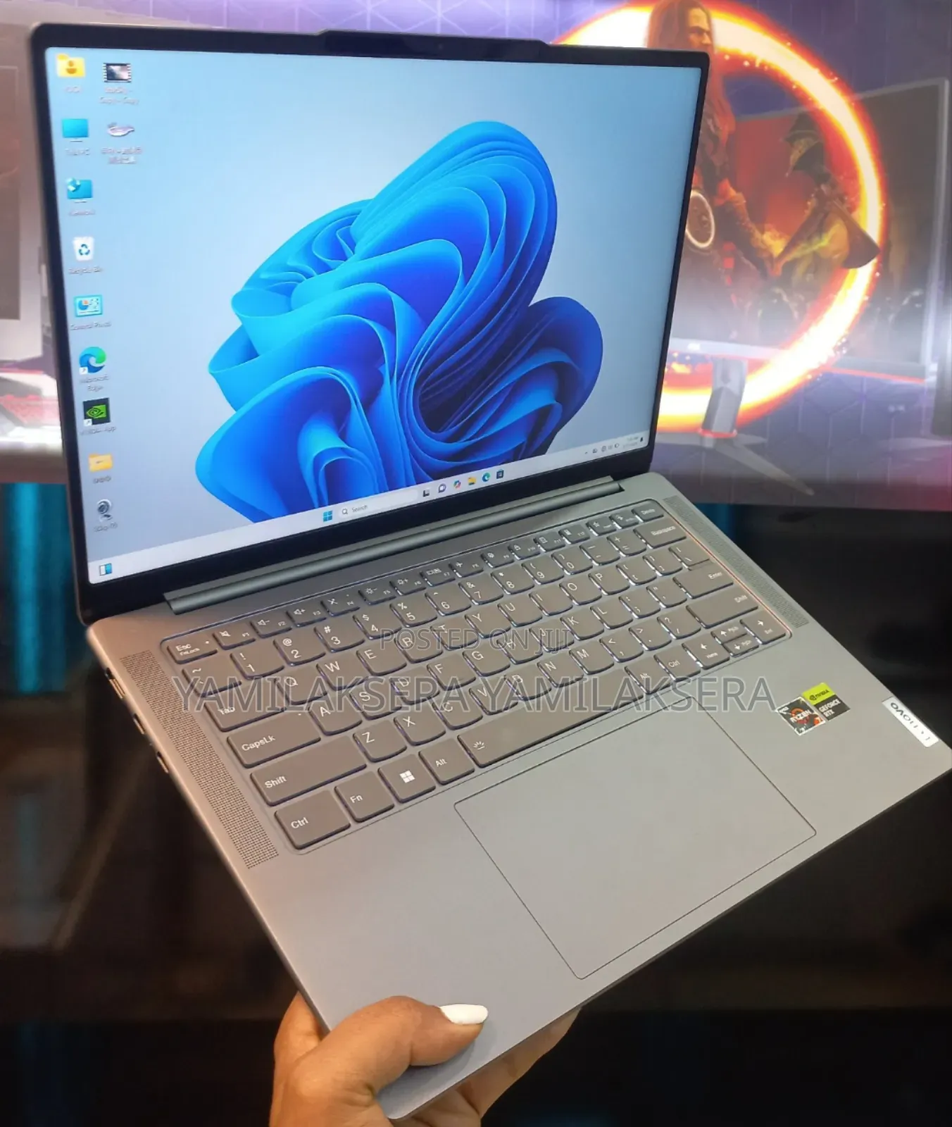 New Laptop Lenovo Legion Pro 7 16GB AMD Ryzen 7 SSD 1T