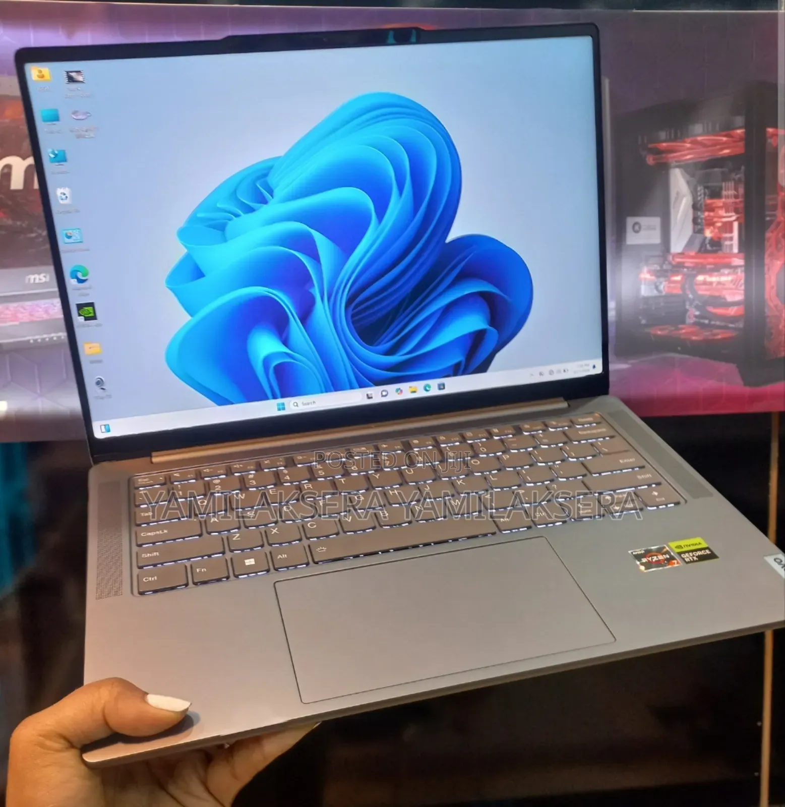 New Laptop Lenovo Legion Pro 7 16GB AMD Ryzen 7 SSD 1T