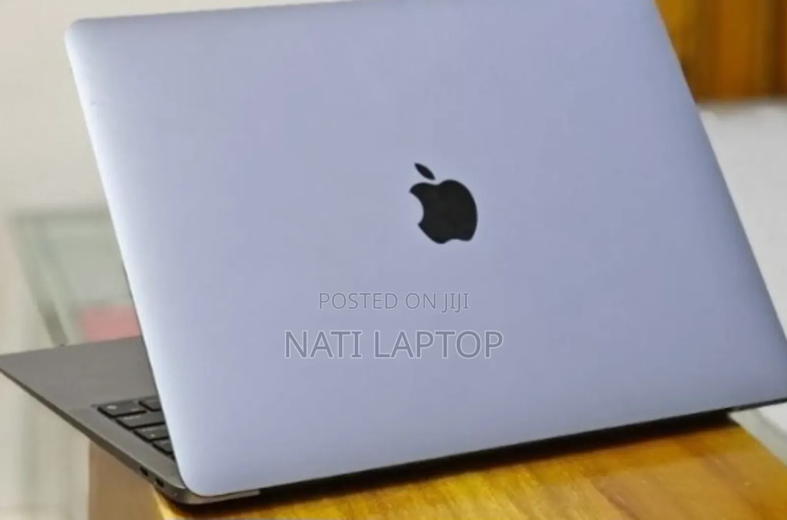 New Laptop Apple MacBook Air 2020 M1 8GB Apple M1 SSD 256GB