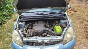 Toyota Vitz 2004 Blue