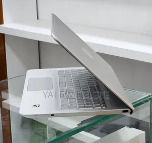 New Laptop HP Envy 13 12GB Intel Core i5 HDD+SSD 1.5T