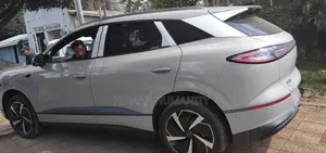New BYD Seal 06 DM-i 2025 Beige