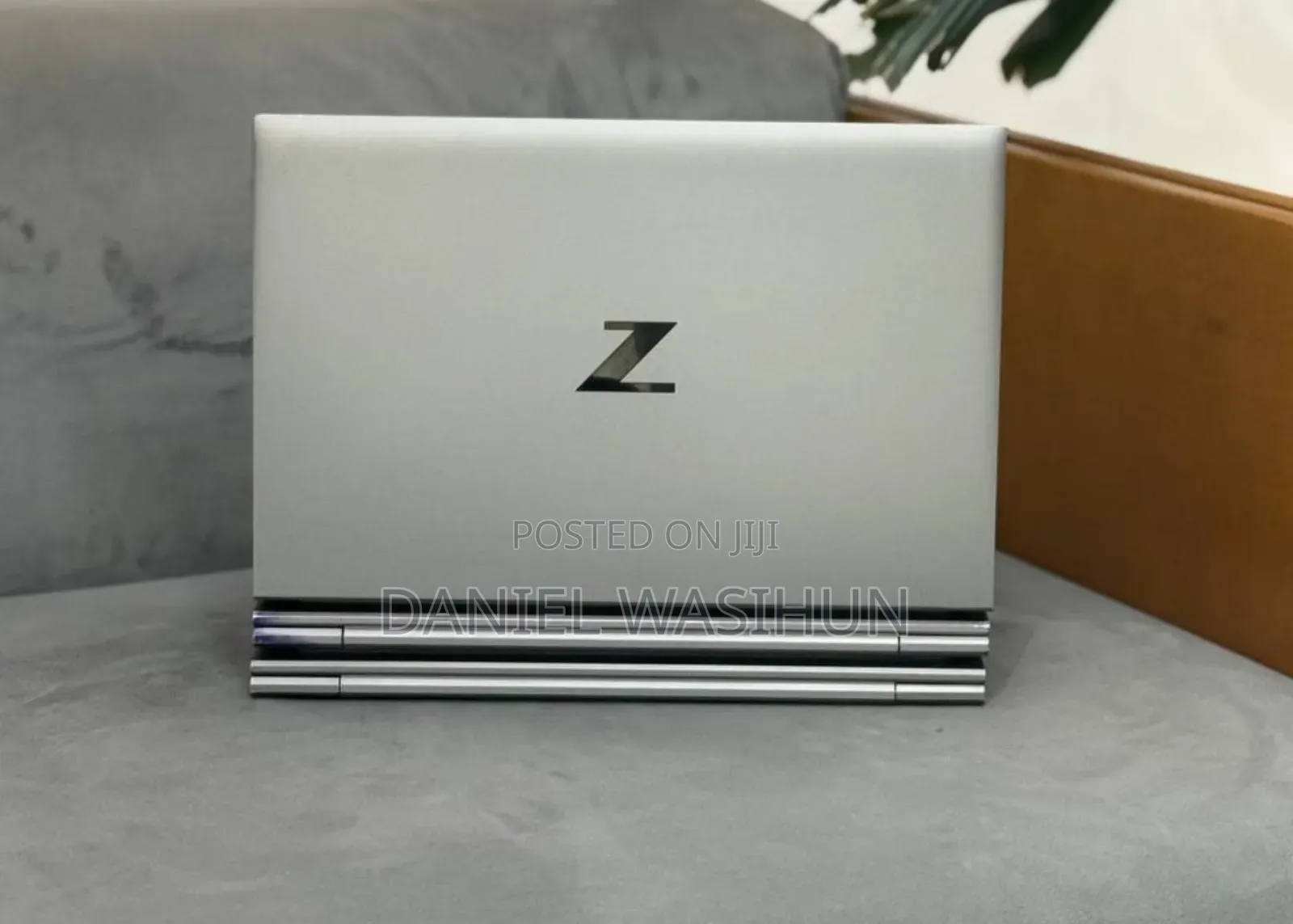 New Laptop HP ZBook Firefly G8 16GB Intel Core i7 SSD 512GB