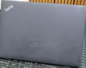 New Laptop Lenovo ThinkPad T14 8GB Intel Core i7 SSD 512GB