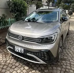 Volkswagen ID.6 2024 Gray