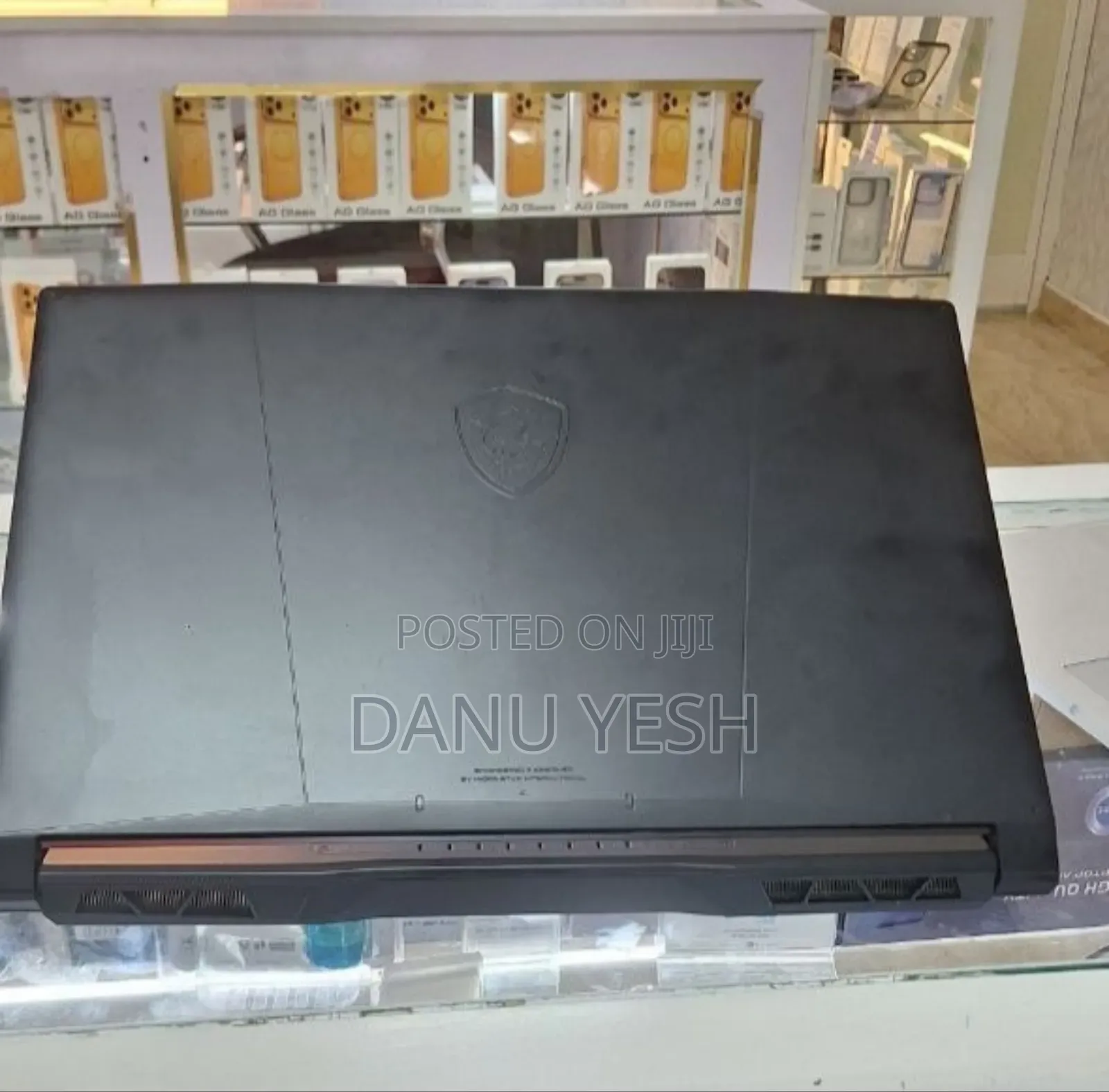 New Laptop MSI Cyborg 15 16GB Intel Core i7 SSD 1T