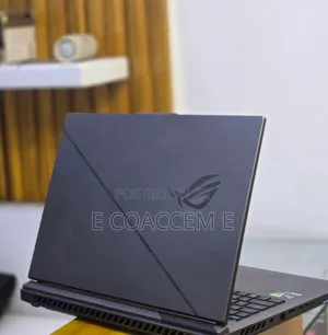 New Laptop Asus 32GB Intel Core i9 SSD 2T
