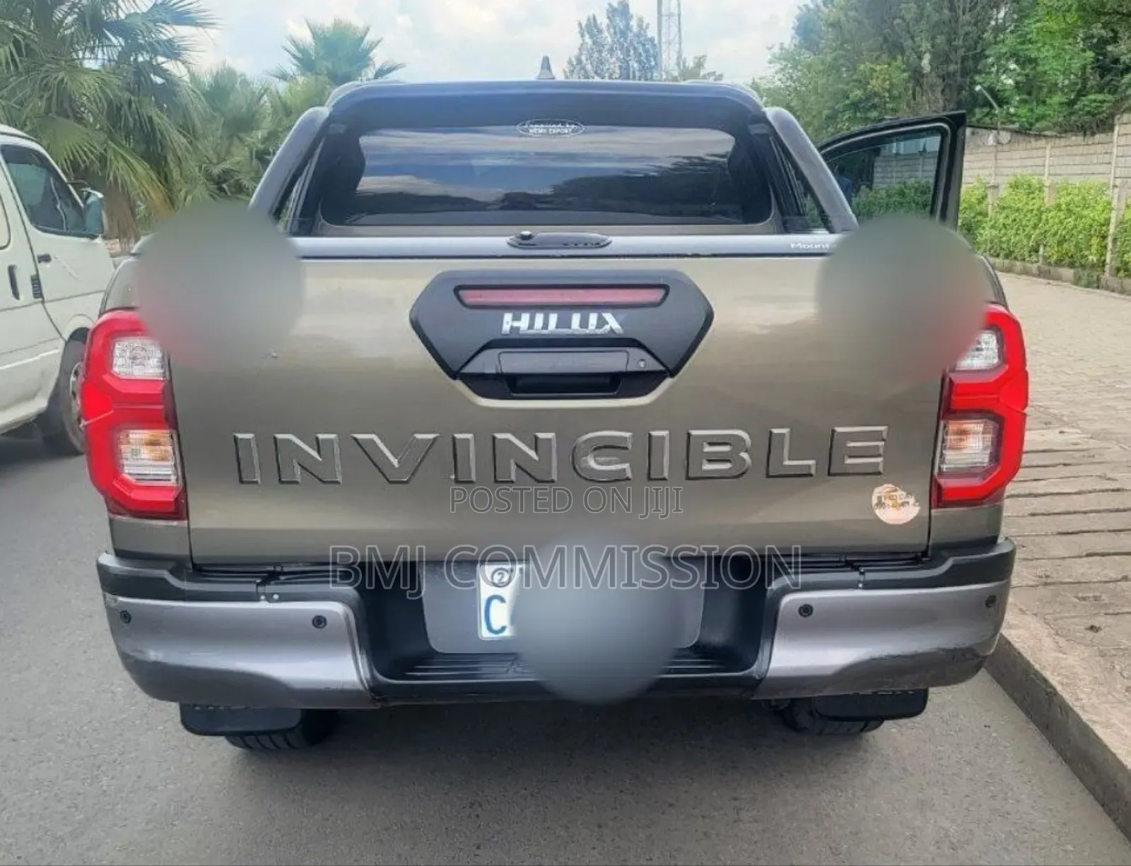 Toyota Hilux 2022 Green