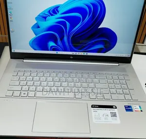 New Laptop HP 12GB Intel Core i7 SSD 512GB