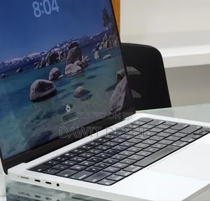 New Laptop Apple MacBook Pro M1 16GB Apple M1 Pro SSD 512GB