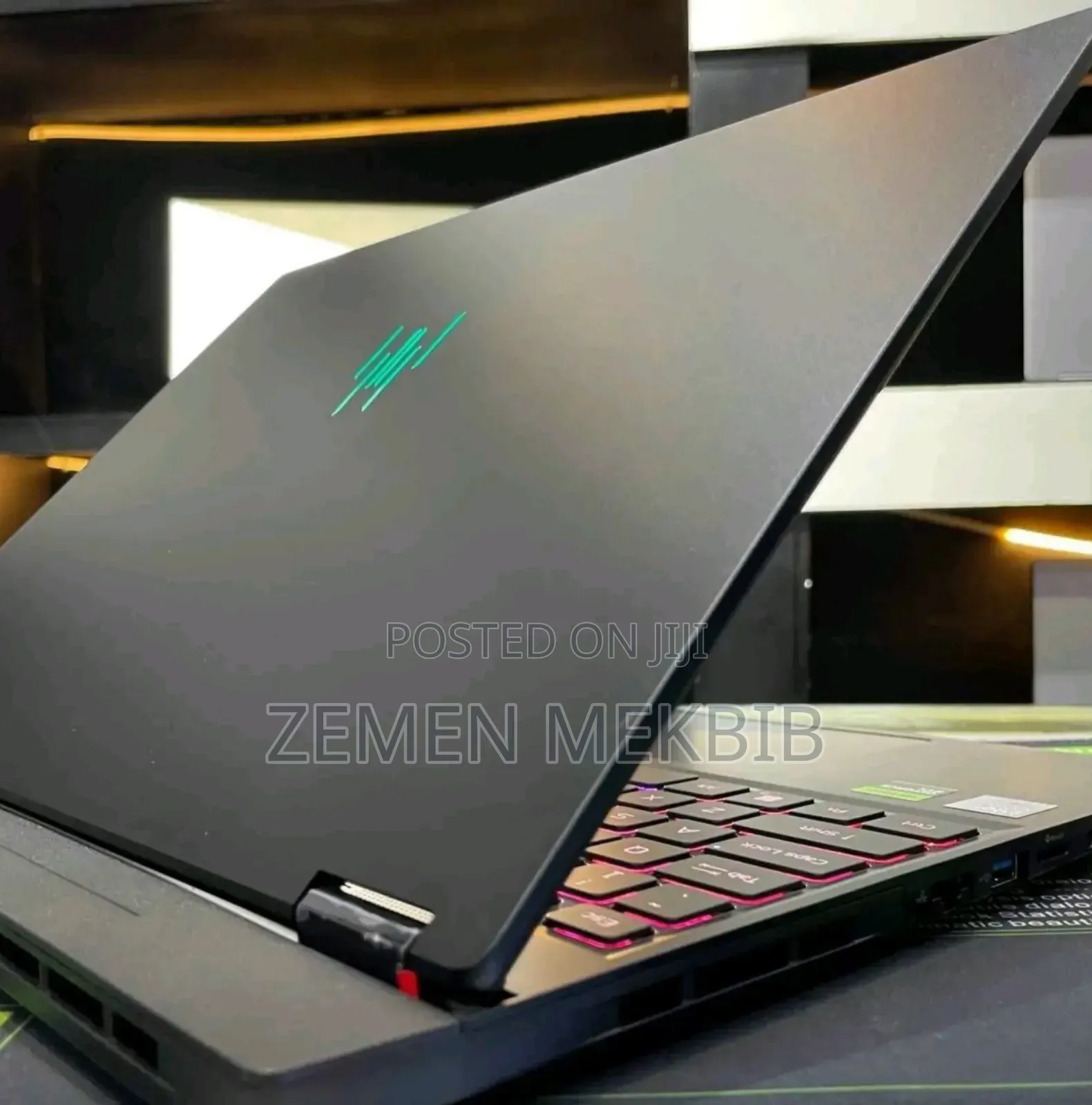 New Laptop Alienware M17x R2 16GB Intel Core i7 SSD 1T