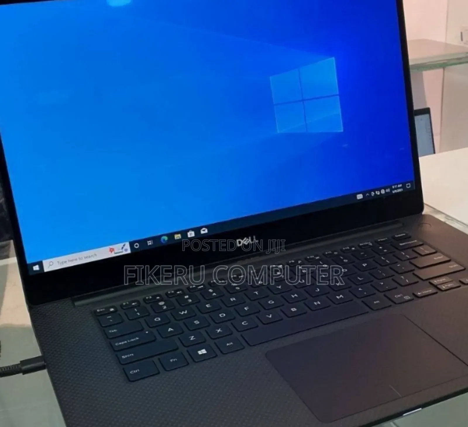 New Laptop Dell XPS 15 16GB Intel Core i7 SSD 512GB