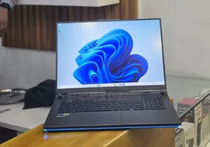 New Laptop Asus 32GB Intel Core i9 SSD 2T
