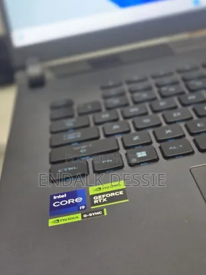 New Laptop Asus 32GB Intel Core i9 SSD 2T