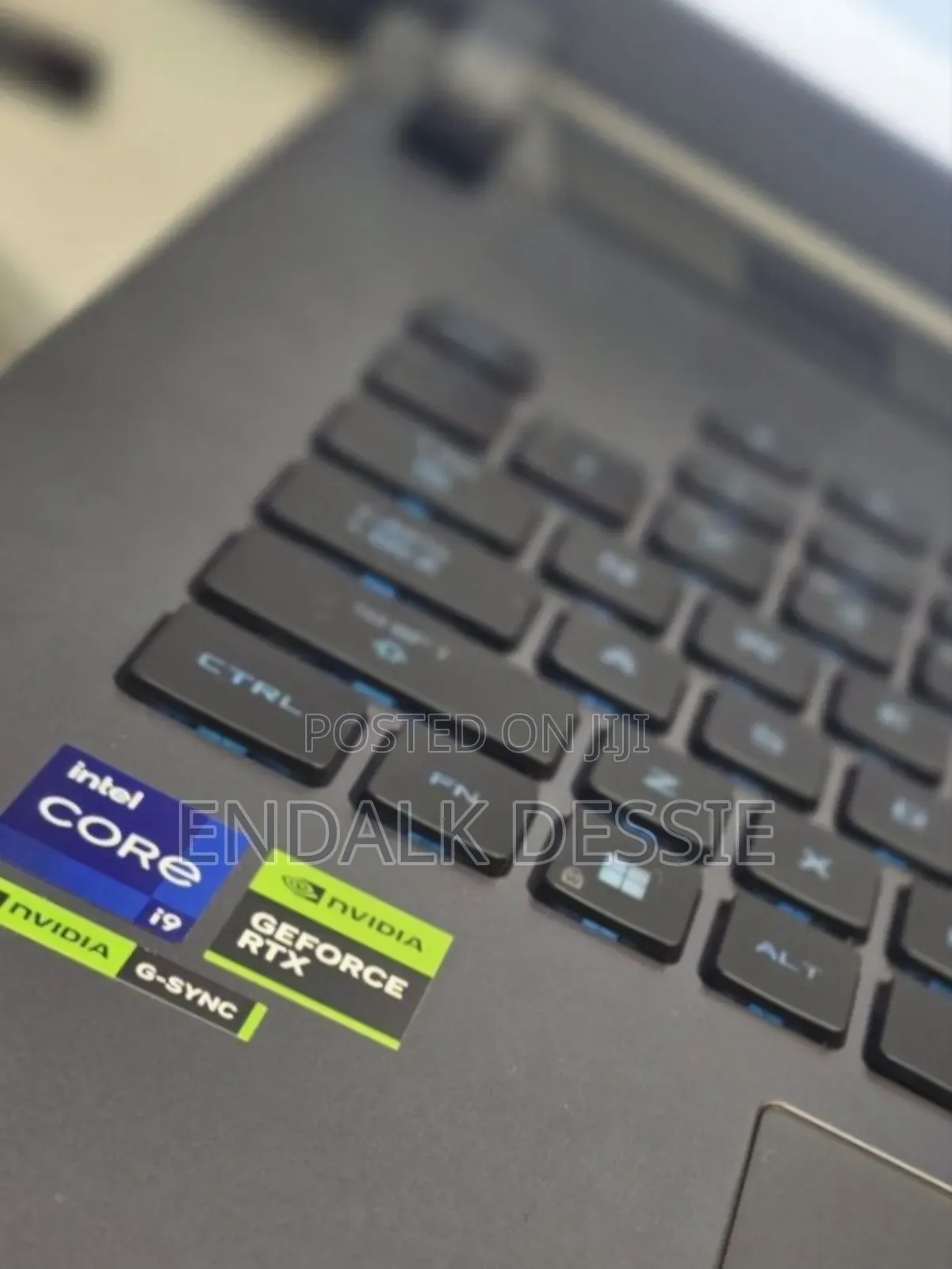 New Laptop Asus 32GB Intel Core i9 SSD 2T