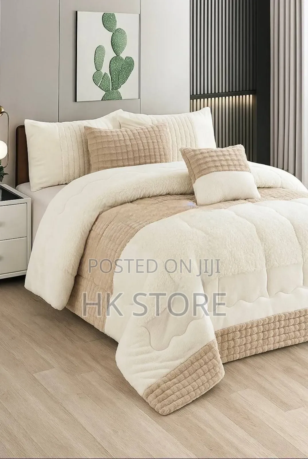 Seven (7) PCS Comforter Set