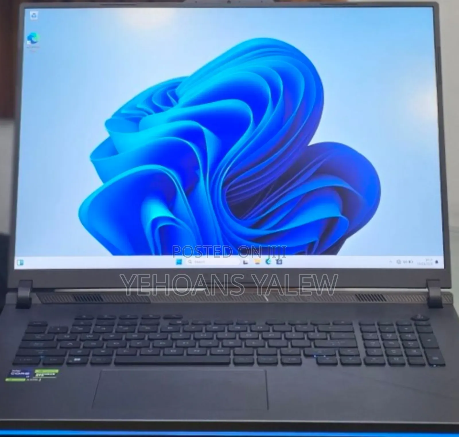 New Laptop Asus ROG GX800VH 32GB Intel Core i9 SSD 2T