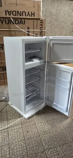 Hyundai Brand Refrigerator, Likely Model Hy-Dfdd175whc Based 225l