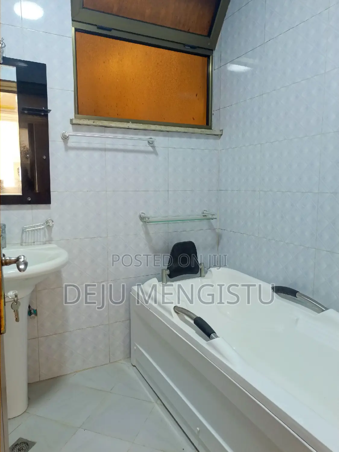 3bdrm Apartment in Sebhulut 72, Bole for sale