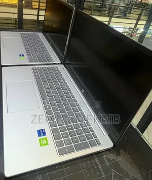 New Laptop HP 16GB Intel Core i7 SSD 512GB