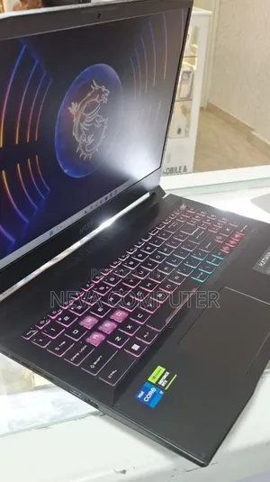New Laptop MSI Cyborg 15 16GB Intel Core i7 SSD 1T