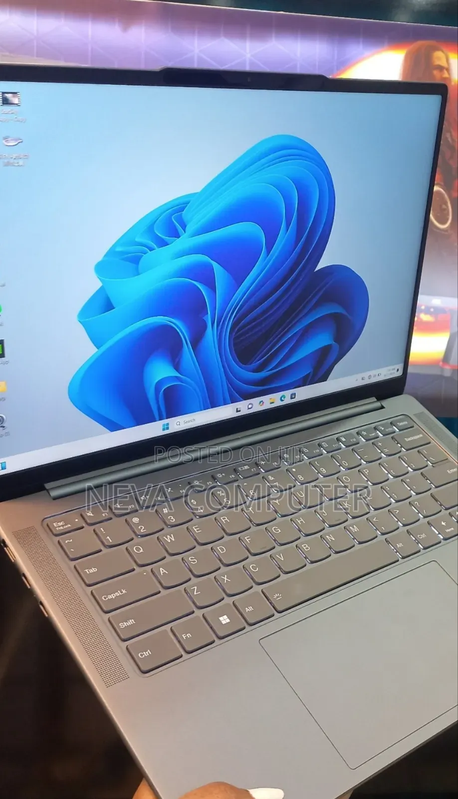 New Laptop Lenovo Yoga 7i 16GB AMD Ryzen 7 SSD 512GB