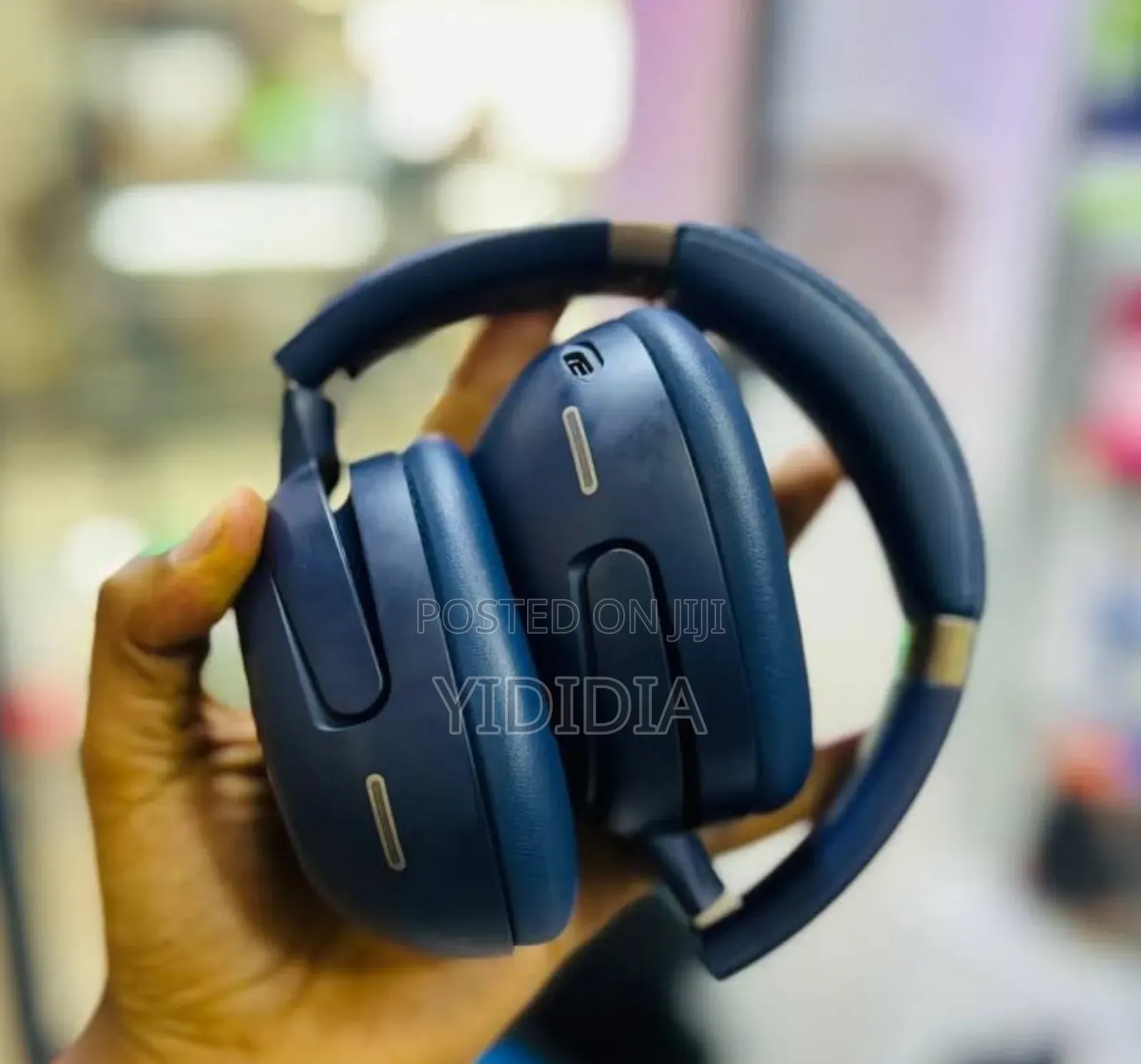 ‎ JBL Tour One M3 – Premium Sound, Pure Comfort!