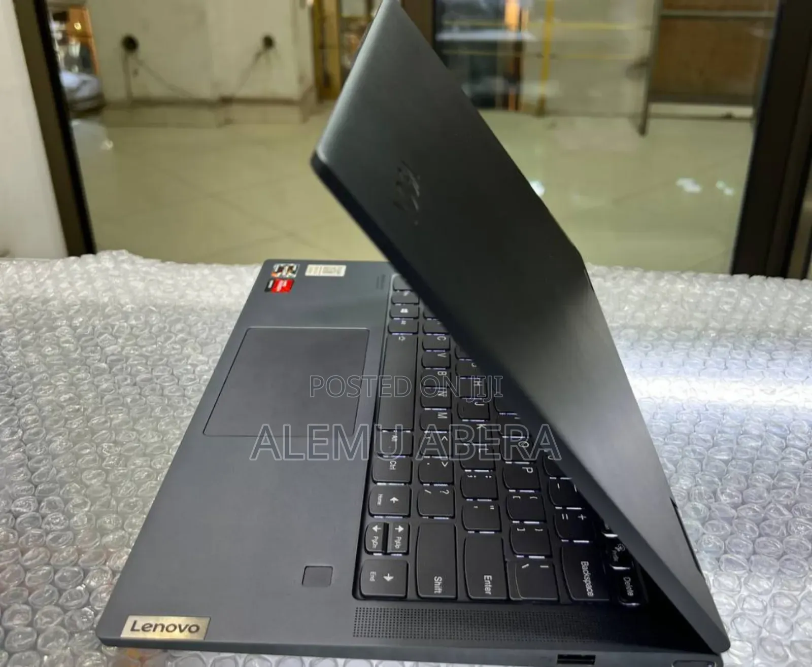 New Laptop Lenovo Yoga 7 15ITL5 16GB AMD Ryzen 7 SSD 512GB