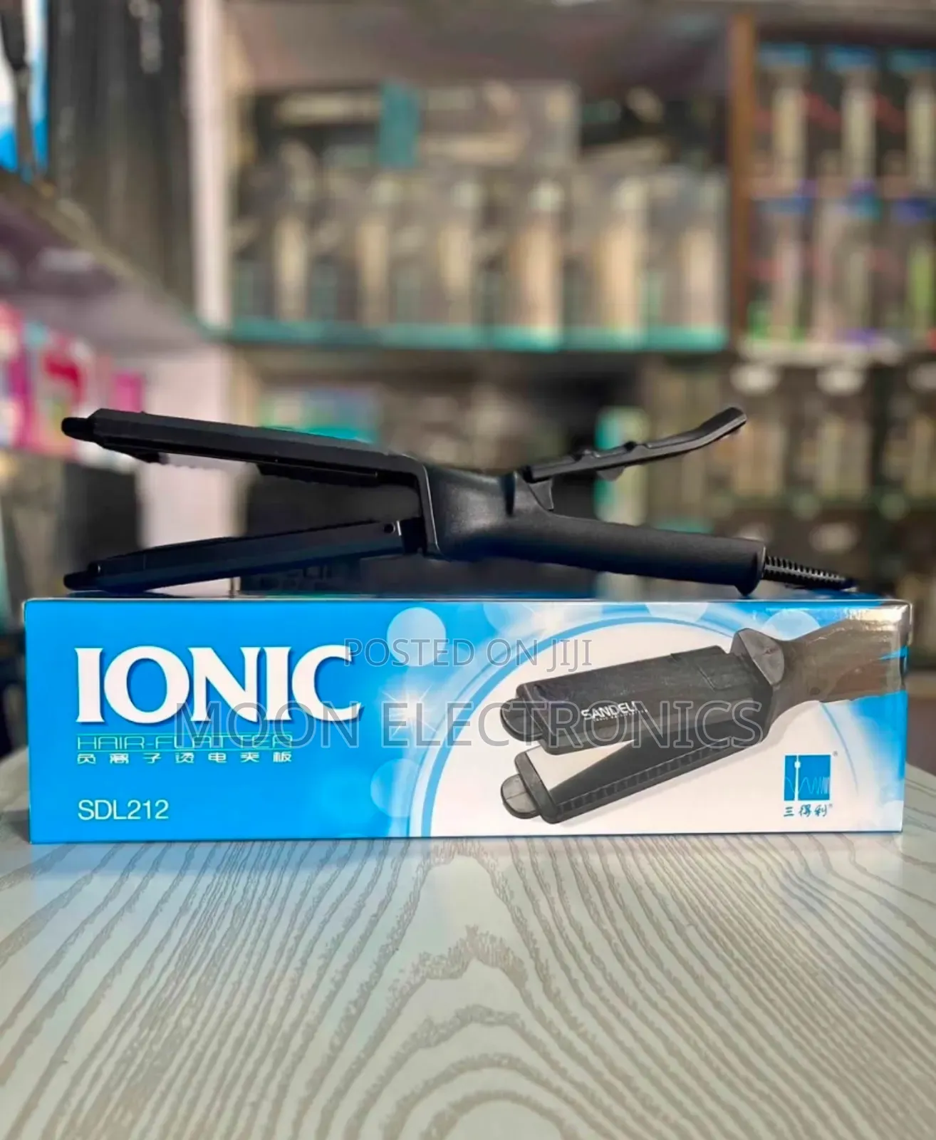 Iconic Hair Straightener Sdl212 – Smooth, Sleek Salon-Style Hair!