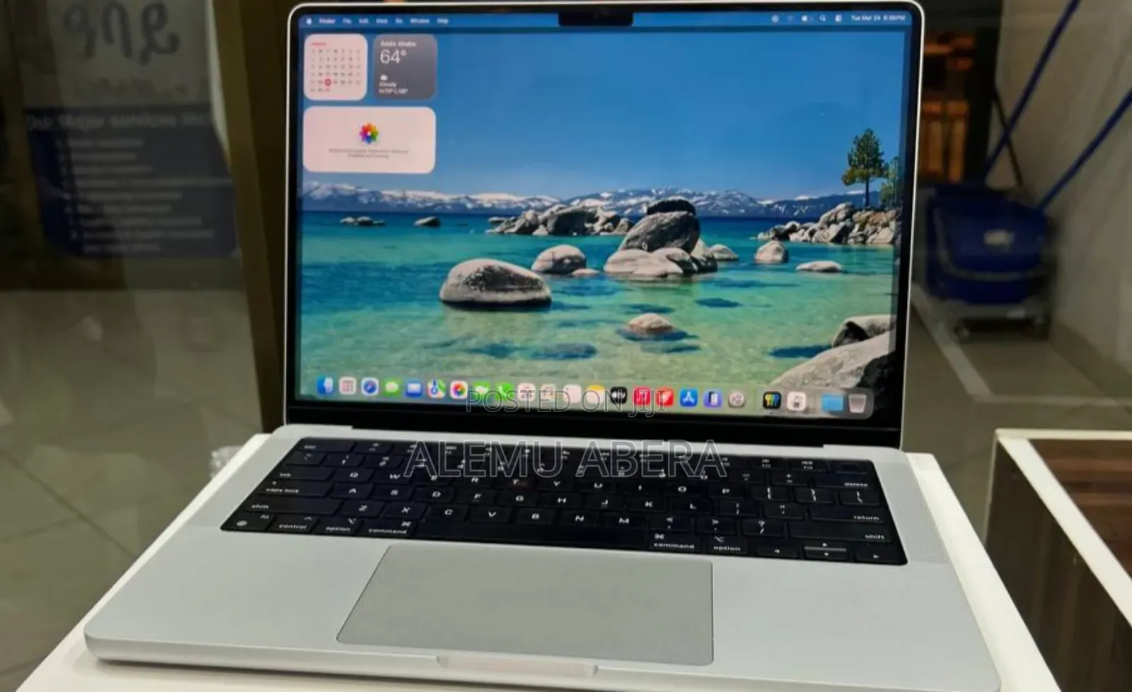 New Laptop Apple MacBook Pro M1 16GB Apple M1 Pro SSD 512GB