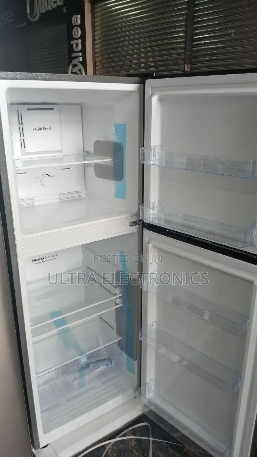 Popular 450l Fan System Refrigerator With a Top Mount Freezer.