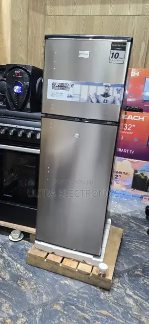 Popular Refrigerator, Specifically a Model Similar to the Pop-250l