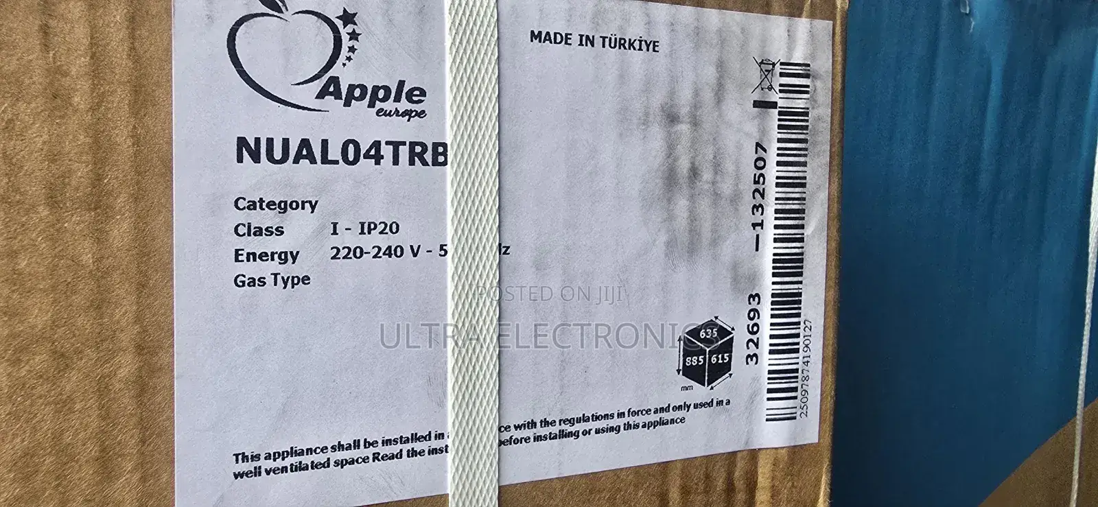 Apple 60x60 Free Standing Oven, Featuring a 60x60 Cm Cooking