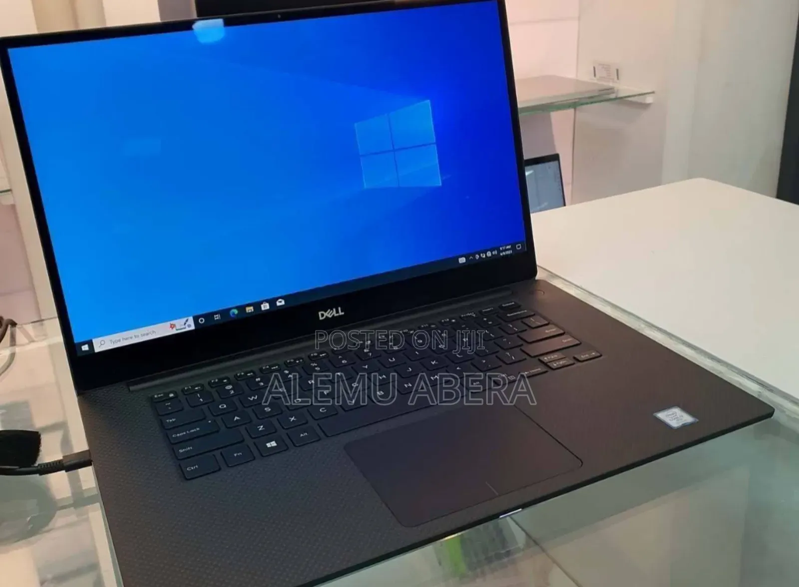 New Laptop Dell XPS 15 16GB Intel Core i7 SSD 512GB