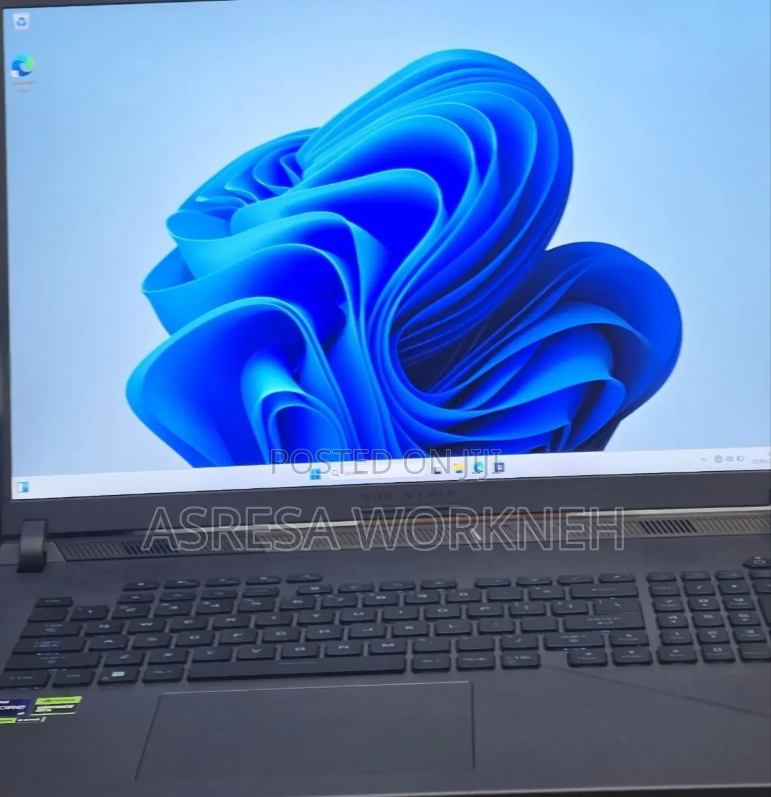 New Laptop Asus 32GB SSD 2T