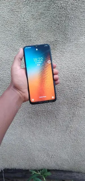 Samsung Galaxy A20 32 GB Black