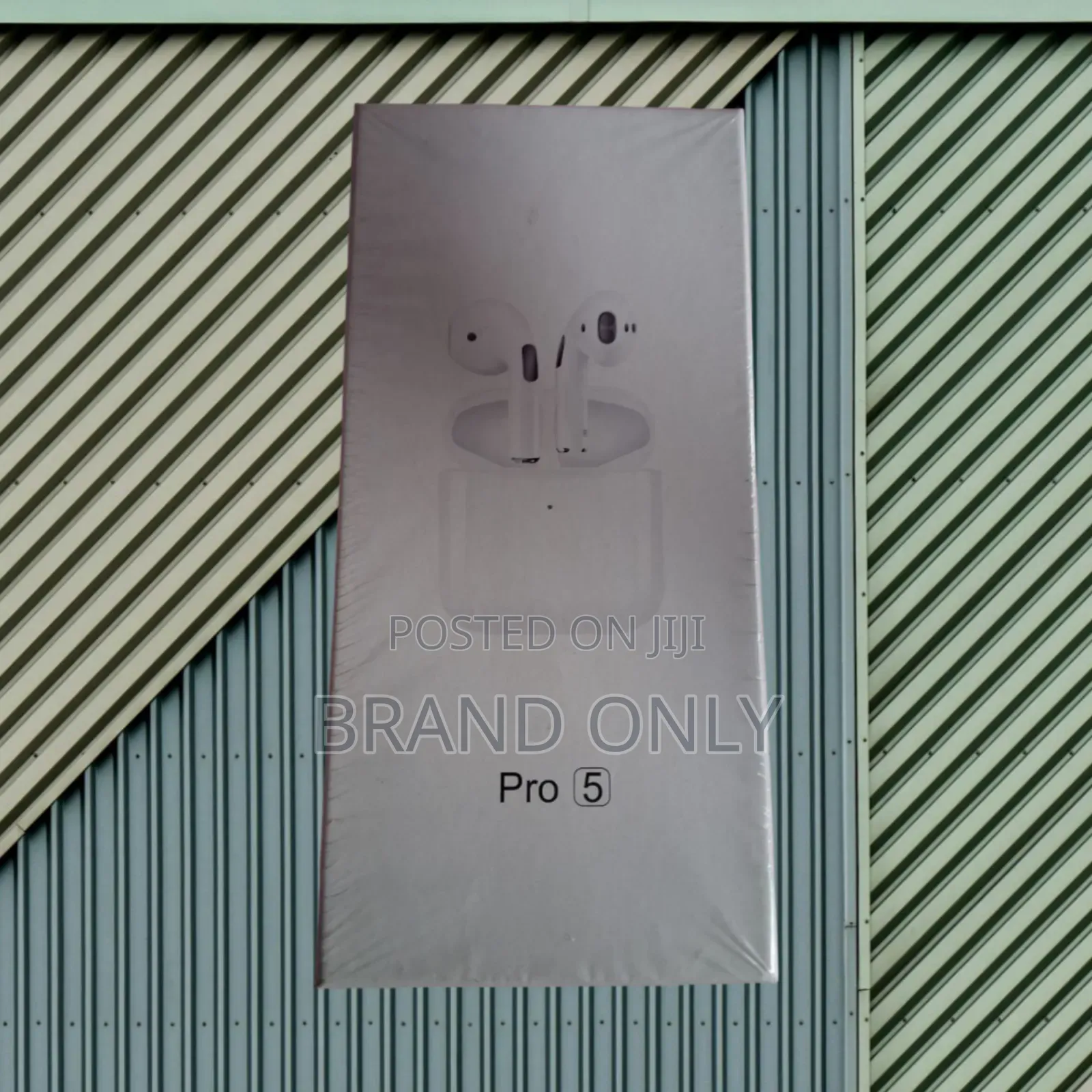 Iconic Pro 5 Wireless Earbuds – White